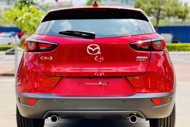duoi xe Mazda CX3