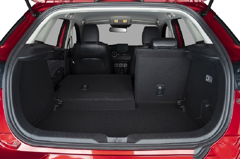 khoang hanh ly xe mazda Mazda CX3