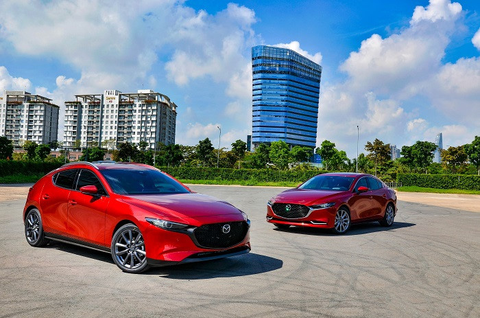 mua xe mazda 3 tra gop Mazda 3