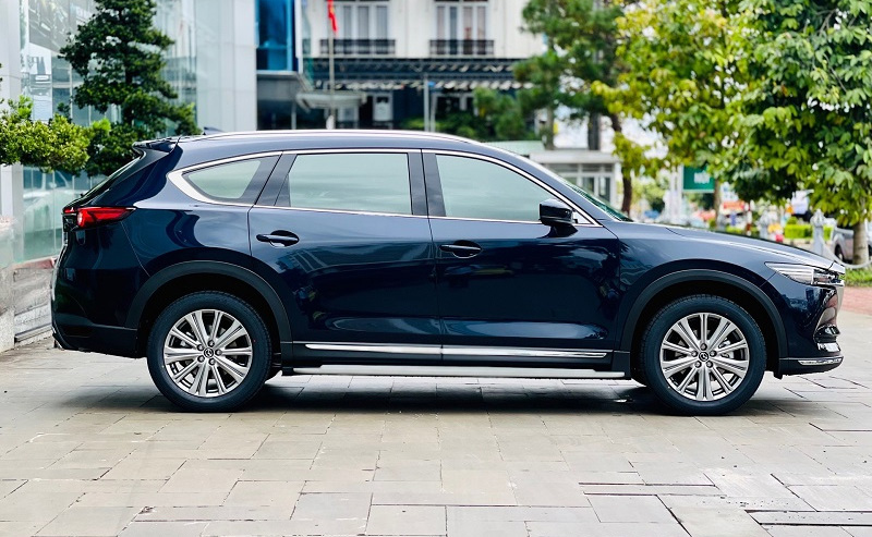 than xe mazda cx8 2022 Mazda CX8