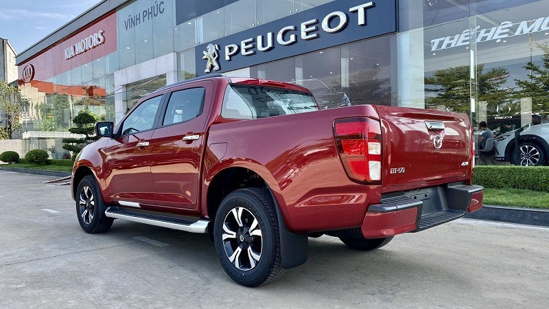 xe mazda bt50 mau do Mazda BT-50